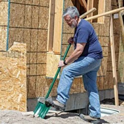 Dig My ShovelRound-Point Shovel, Green -Wilson Bros Gardens Shop 69739 4