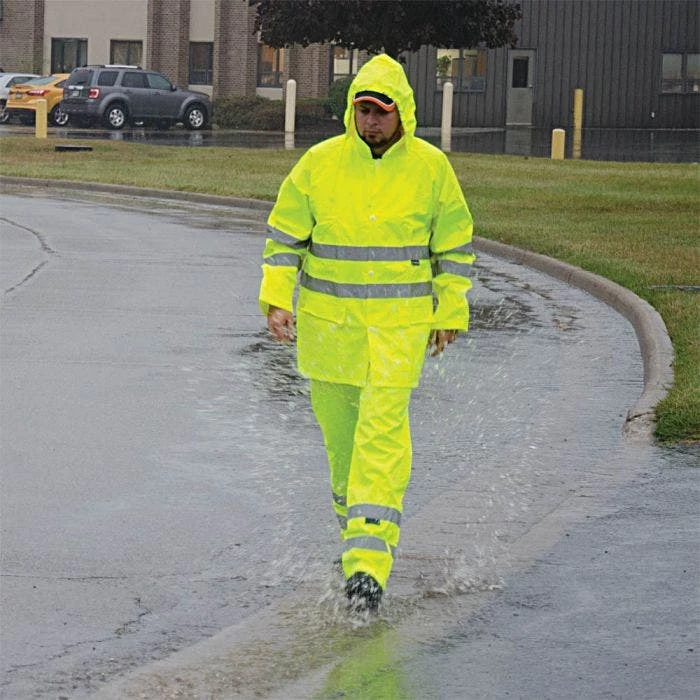 Majestic Hi-Vis High-Visibility Class III Rainwear Jacket, 3XL 2 Majestic Hi-Vis High-Visibility Class III Rainwear Jacket, 3XL - Image 2