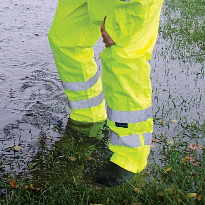 Majestic Hi-Vis High-Visibility Class III Rainwear Jacket - Size Medium 5 Majestic Hi-Vis High-Visibility Class III Rainwear Jacket - Size Medium - Image 5