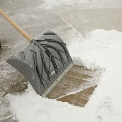 Leonard Snow Shovel With Steel Wear Strip 9 Leonard Snow Shovel With Steel Wear Strip -Wilson Bros Gardens Shop a218p 4