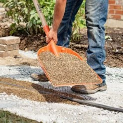 Leonard ABS Scoop Shovel With Straight Handle 8 Leonard ABS Scoop Shovel With Straight Handle -Wilson Bros Gardens Shop aps12l 3