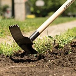 Leonard Titan Hoe With Ash Handle -Wilson Bros Gardens Shop at900 6 1