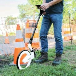 PLOTT CARTA 12.5" MEASURING WHEEL With SPRAYER -Wilson Bros Gardens Shop cartas live1