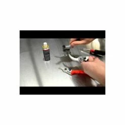 Felco 2 Classic Model - One-Hand Pruning Shear -Wilson Bros Gardens Shop hqdefault 13 4