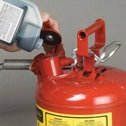 Justrite Type II Accuflow Safety Can, 2.5 Gal, Red 7 Justrite Type II Accuflow Safety Can, 2.5 Gal, Red -Wilson Bros Gardens Shop jr225 2 1
