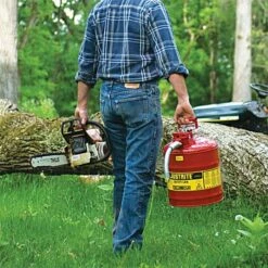 Justrite Type II Accuflow Safety Can, 5 Gal, Red 7 Justrite Type II Accuflow Safety Can, 5 Gal, Red -Wilson Bros Gardens Shop jr250 3 1