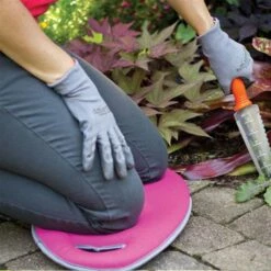 KneeloUltra-Cushion Kneeler, Purple 13 KneeloUltra-Cushion Kneeler, Purple -Wilson Bros Gardens Shop kneelo 6p 6