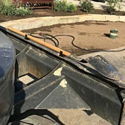 Magnetic Landscapers' Clip, One Pair 13 Magnetic Landscapers' Clip, One Pair -Wilson Bros Gardens Shop landclip 5