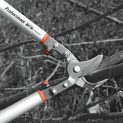 Bahco Professional Orchard Loppers, 1.75-inch Cutting Capacity -Wilson Bros Gardens Shop p16075 3