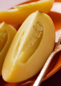 Pepino Dulce (Solanum Muricatum) -Wilson Bros Gardens Shop pepino dulce fruit cut open