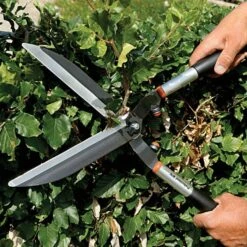 Bahco Pro Super Light 10-inch Blade Hedge Shears, 23-inch Overall Length -Wilson Bros Gardens Shop psl51 3 1